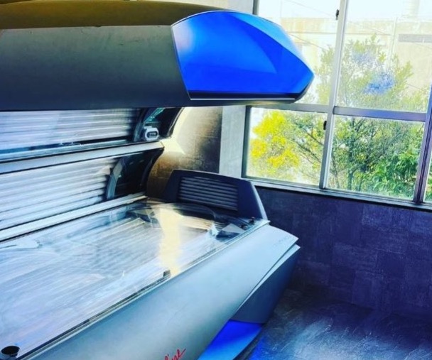 日焼けサロン KAI